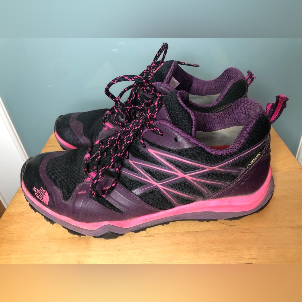 The North Face Women's Black and Pink Trail Shoes
